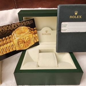 EXC COND ROLEX BOX incl. REGISTRATION CARD and OYSTER BKLT LIKE NEW &outer box!!